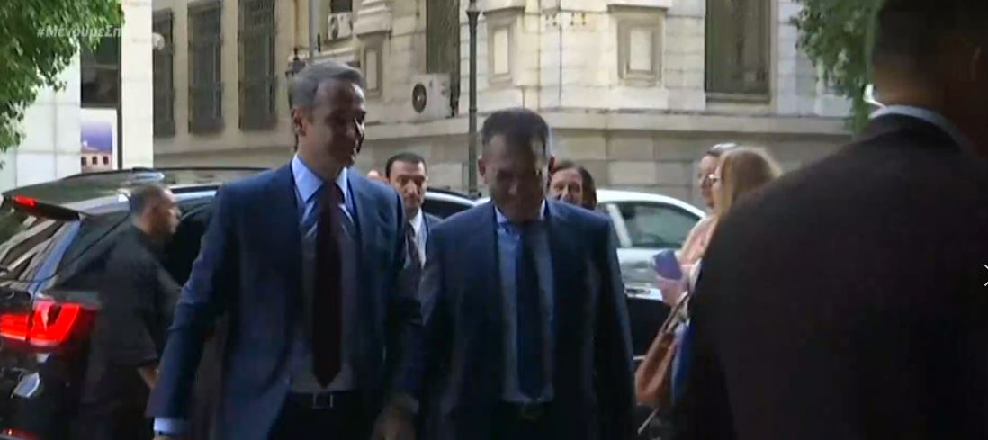 Στο στόχαστρο ΣΥΡΙΖΑ και ΚΙΝ.ΑΛ. ο Γιάννης Βρούτσης