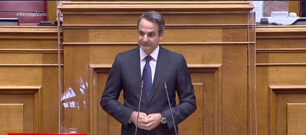 Μάχη κορυφής στη Βουλή για την επόμενη μέρα της πανδημίας