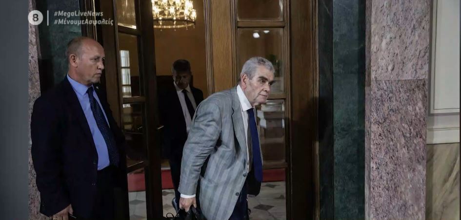 Παπαγγελόπουλος για αποκαλύψεις Μιωνή: Ρωτήστε τον κ. Παππά, εγώ δεν έχω ανάμειξη