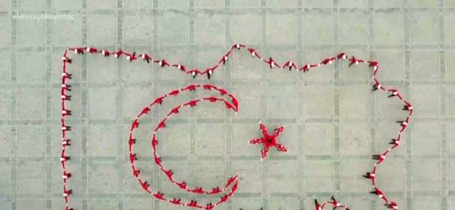 Η τουρκική οικονομία «βουλιάζει»