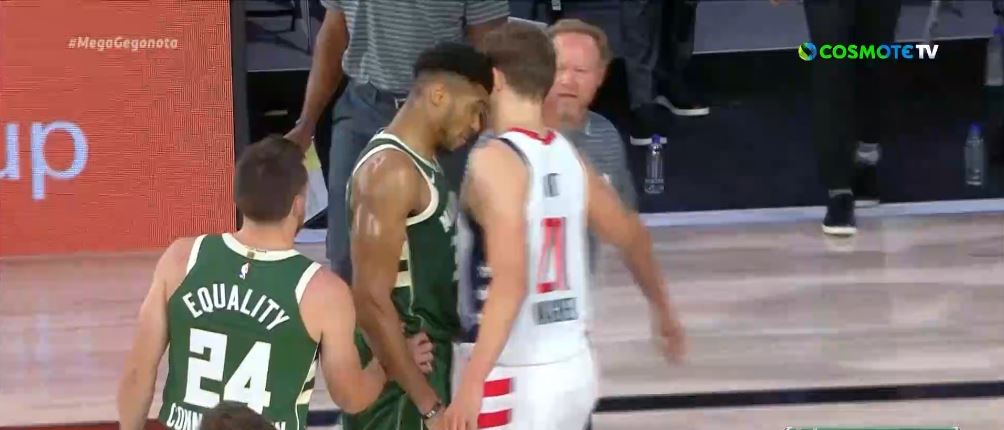 NBA: «Ξέφυγε» ο Giannis με κουτουλιά σε αντίπαλο