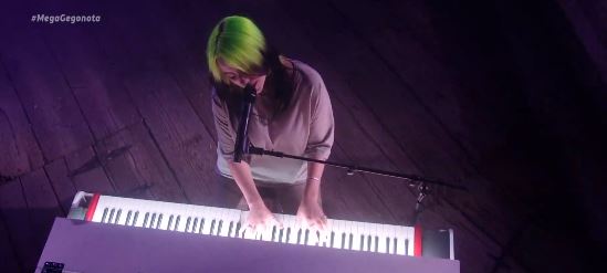 Μπίλι Άιλις εναντίον Ντόναλντ Τραμπ – «Αγνώριστος» ο Χάρντι ως… Αλ Καπόνε