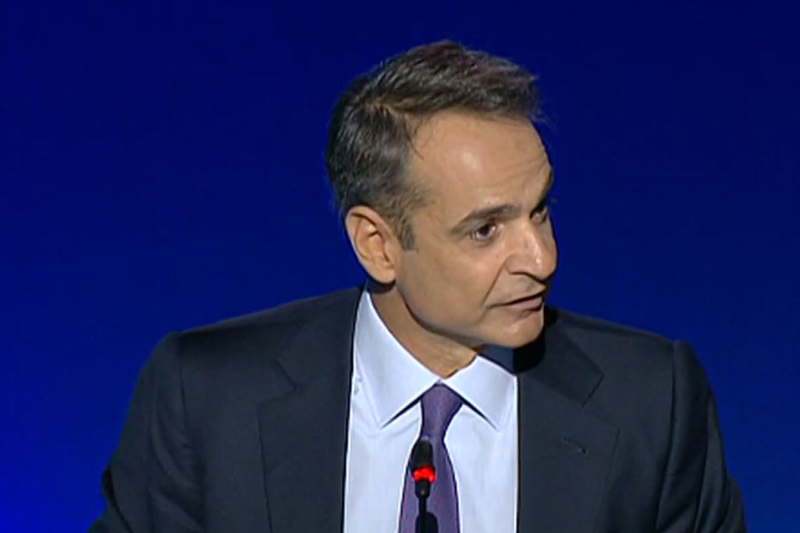 Μητσοτάκης : Θα υπάρξει ένα μόνιμο κέντρο υποδοχής και ταυτοποίησης στη Λέσβο