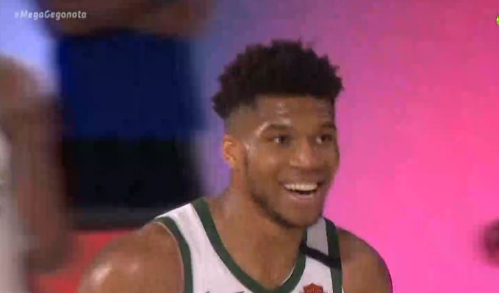Ο Γιάννης Αντετοκούνμπο MVP για δεύτερη συνεχόμενη χρονιά