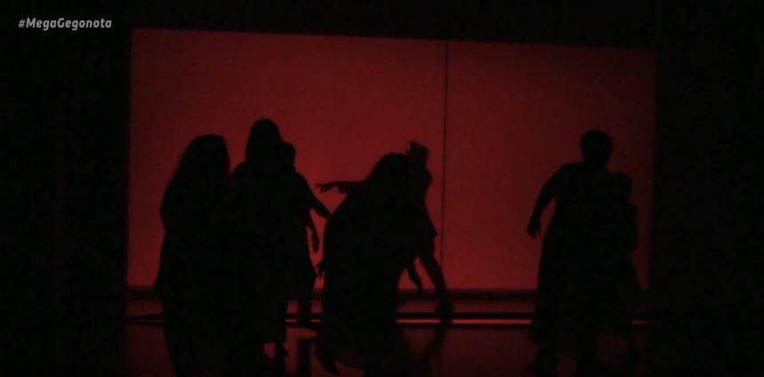 «Φάλτσο» της Μενδώνη εξόργισε τους καλλιτέχνες