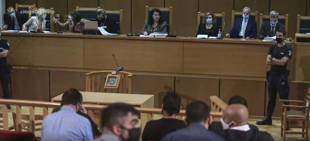 Δίκη Χρυσής Αυγής: Απίστευτες δικαιολογίες από τους χρυσαυγίτες στο Εφετείο