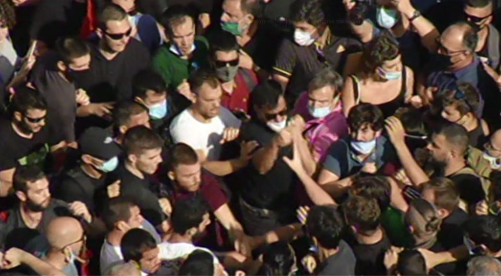 Ένταση έξω από το Εφετείο