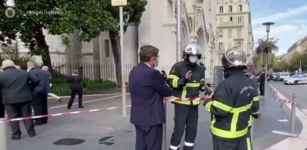 Επίθεση στη Γαλλία: Μπαράζ τρομοκρατικών επιθέσεων στη χώρα