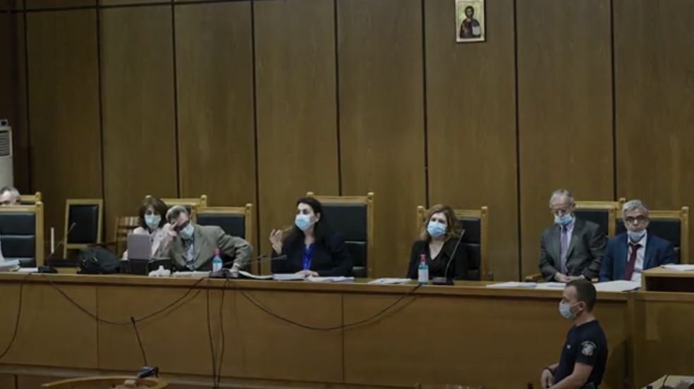 ΜΕGA ΓΕΓΟΝΟΤΑ ΣΕ 1′ - 