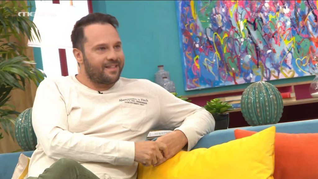 Μέμος Μπεγνής: Δυσοίωνα τα πράγματα για τα θέατρα – Γράφω μουσική