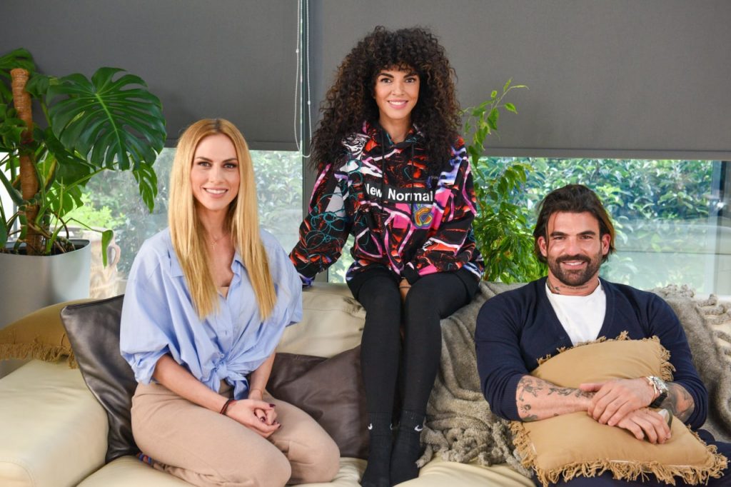 Οι Roomies έρχονται το Σαββατοκύριακο και έχουν στην παρέα τους το Δημήτρη Αλεξάνδρου και το Γιώργο Τσαλίκη