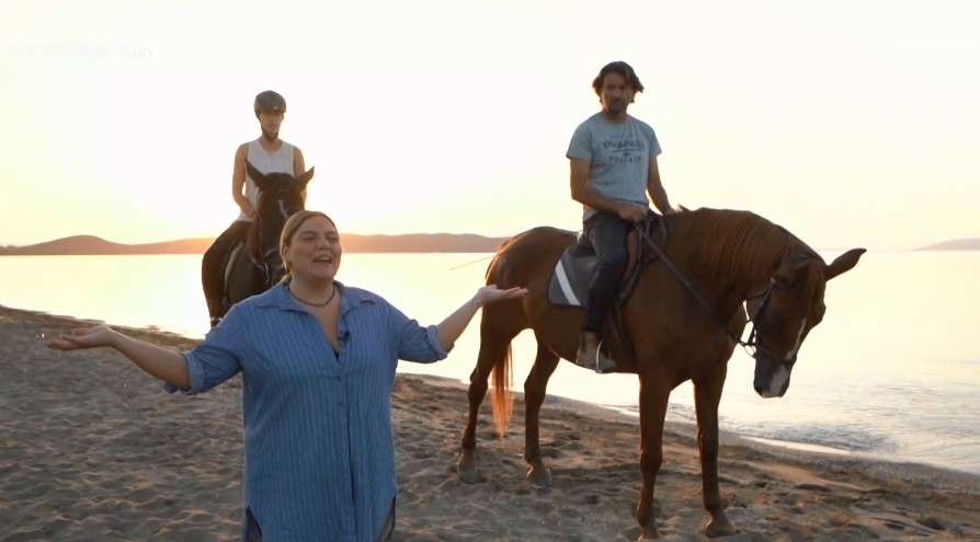 Η Δανάη πάει… ιππασία