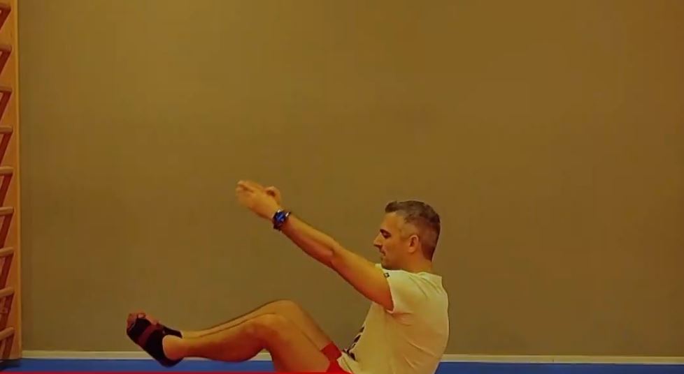 Η απάντηση στην καραντίνα: Γυμναστείτε με… νησιώτικα