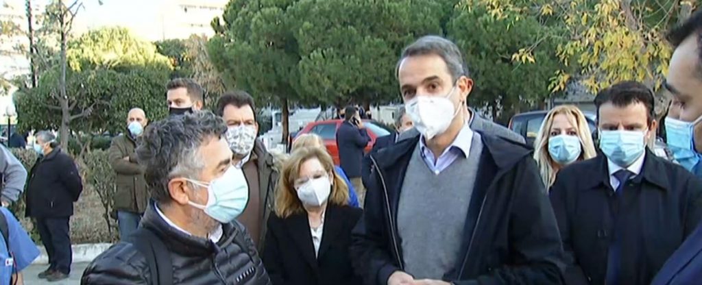 Μητσοτάκης από Θεσσαλονίκη: Το σύστημα υγείας πιέζεται αλλά αντέχει – Τον Ιανουάριο θα ξεκινήσουν οι εμβολιασμοί 