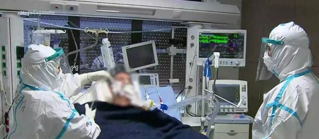 «Καλπάζει» ο κορωνοϊός: Τα νοσοκομεία δοκιμάζονται από το 2ο κύμα της πανδημίας