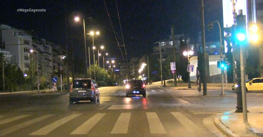 Κορωνοϊός: Εντατικοί έλεγχοι, πρόστιμα & άδειοι δρόμοι στο δεύτερο lockdown