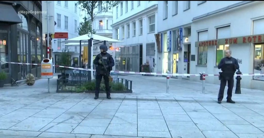 Επίθεση στη Βιέννη: 4 νεκροί & 22 τραυματίες – Την ευθύνη ανέλαβε το Ισλαμικό Κράτος