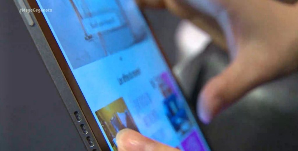 Χριστούγεννα με κλειστά καταστήματα, αλλά με click away αγορές – Προβληματισμένοι οι έμποροι