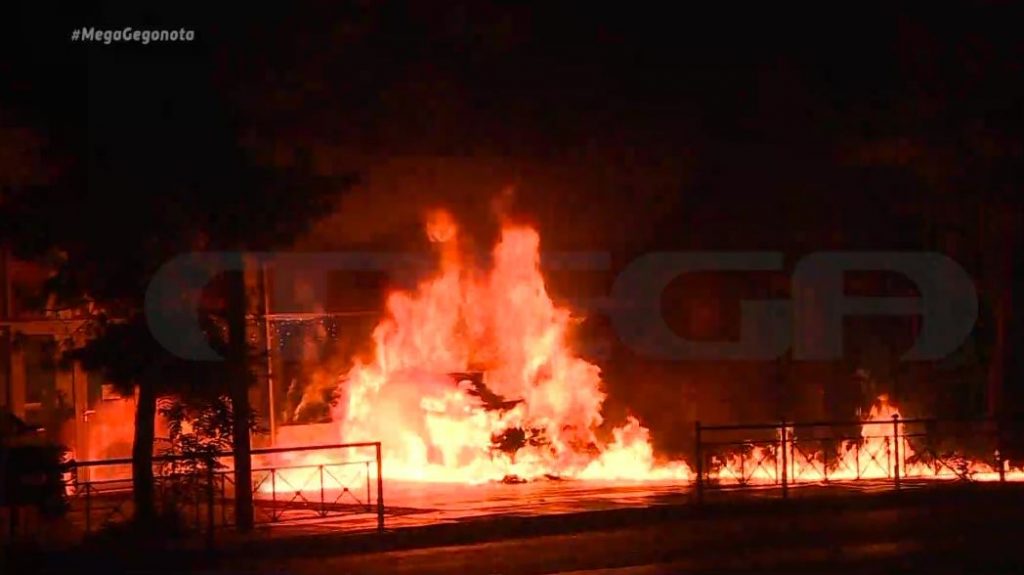 Προανάκριση της ΕΛ.ΑΣ. για τον εμπρησμό οχήματος στη Λ. Συγγρού