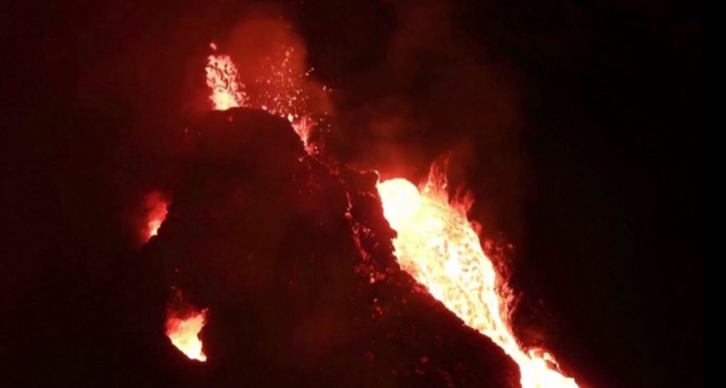 Συνεχίζει τη… δράση του το ηφαίστειο Κιλαουέα