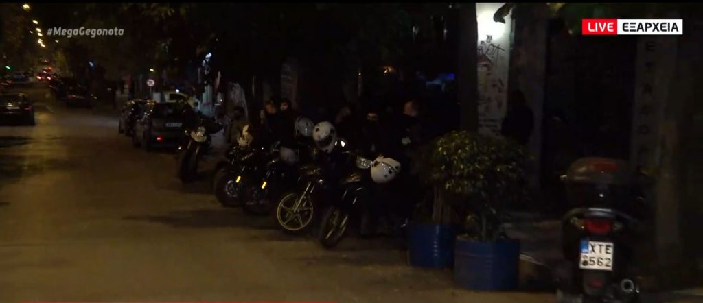 Επέτειος Γρηγορόπουλου: Σε αστυνομικό κλοιό τα Εξάρχεια – Ισχυρές δυνάμεις παραμένουν στην περιοχή