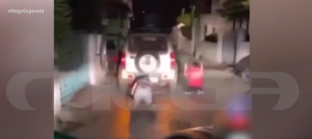 Βίντεο – ντοκουμέντο: Νεαρός παριστάνει τον αστυνομικό και ακινητοποιεί πολίτες – Αποκλειστικό