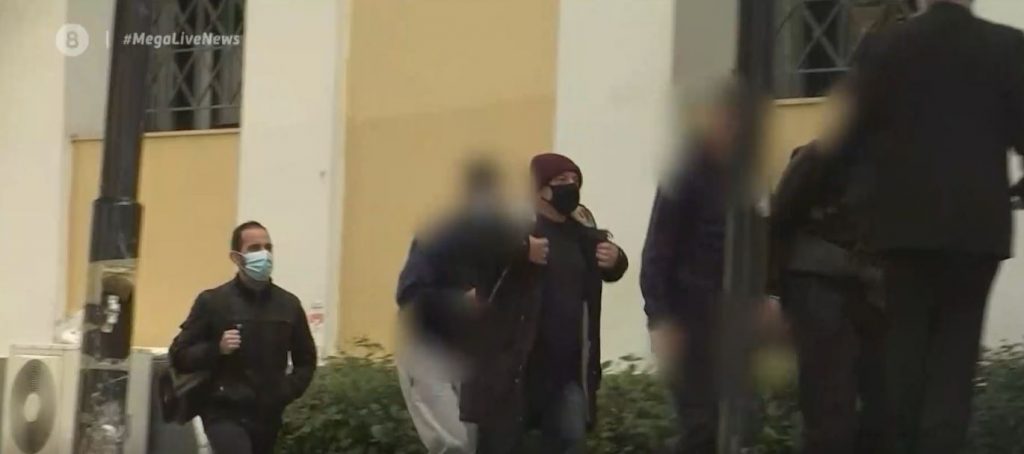 Αργυρούπολη: Ελεύθεροι με περιοριστικούς όρους οι τρεις ανήλικοι που κατηγορούνται για επιθέσεις σε παιδιά