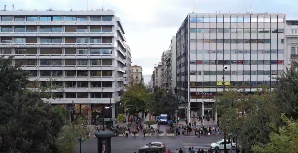 Κορωνοϊός: Στα χνάρια της Θεσσαλονίκης η Αττική – Ελπίδα για διέξοδο από την πανδημία μέσω των εμβολιασμών