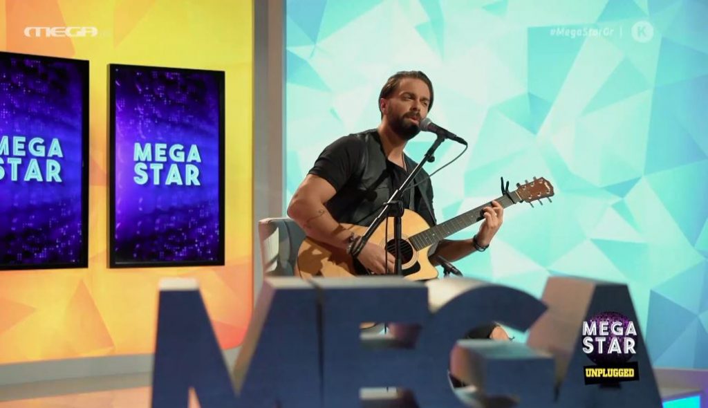 Ο Ηλίας Βρεττός στο MEGA STAR Unplugged