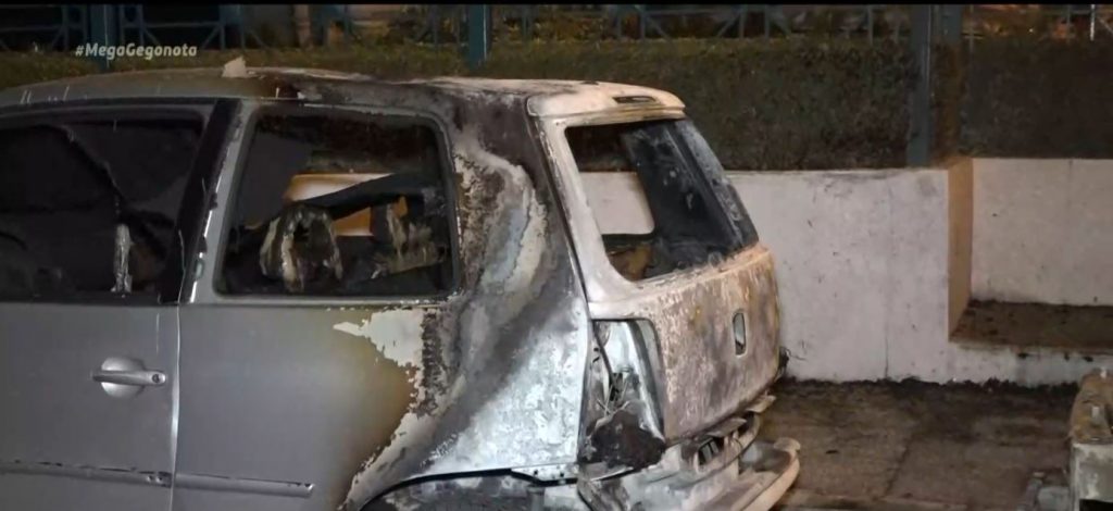 Μπαράζ εμπρησμών στην Αττική – Πυρπόλησαν 7 οχήματα τη νύχτα