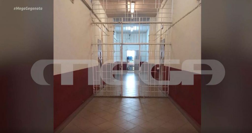 Υπόθεση Λιγνάδη: Αυτό είναι το κελί που κρατείται ο ηθοποιός – Νέες ανατριχιαστικές μαρτυρίες