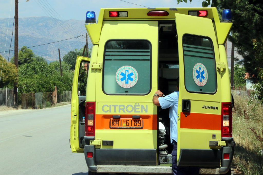 Σε κρίσιμη κατάσταση ο 16χρονος μαθητής που έπεσε από τον 2ο όροφο σχολείου