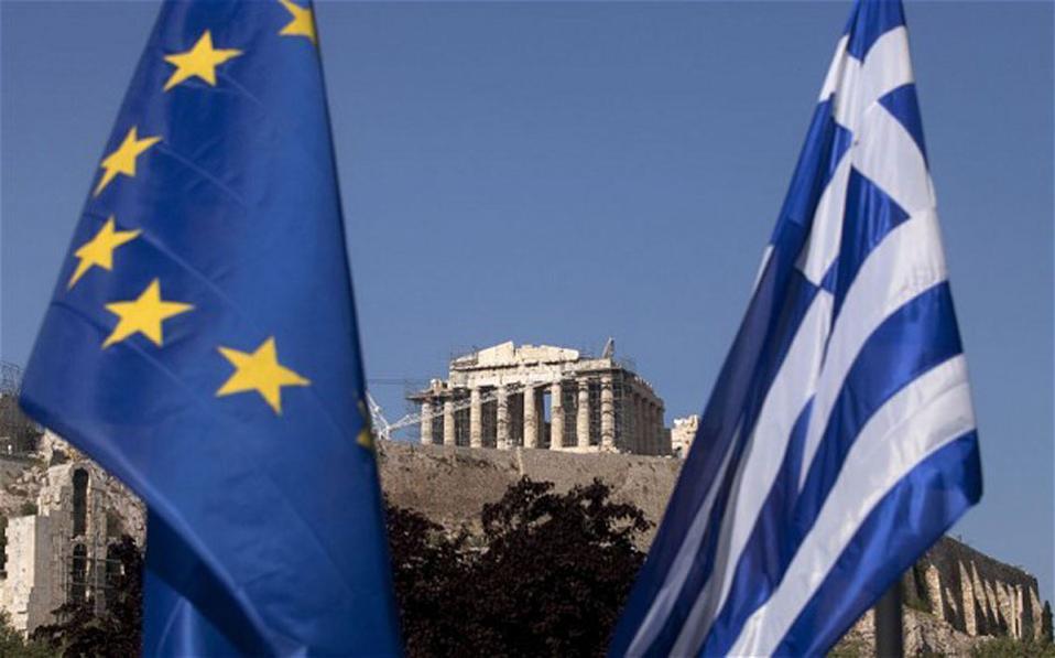 Κορωνοϊός: Βαρύ το πλήγμα σε λιανεμπόριο και τουρισμό