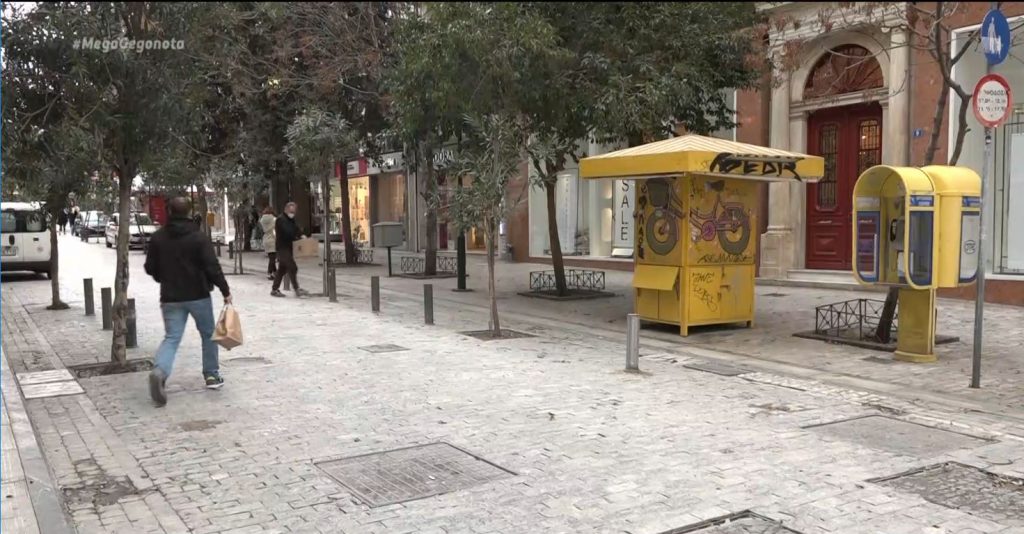 Κορωνοϊός: Στην «εντατική» το εμπόριο – Άδειασαν οι εμπορικοί δρόμοι