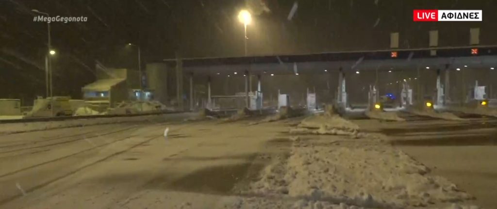 «Μήδεια»: Στην «κατάψυξη» η χώρα – Σφοδρή η επέλαση της κακοκαιρίας, κλειστή η Αθηνών – Λαμίας