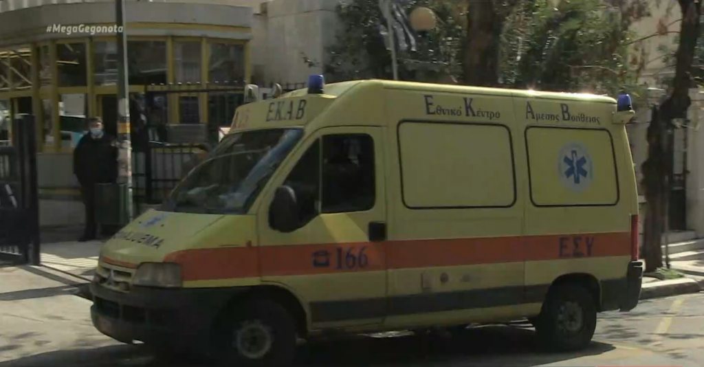 Σε «κόκκινο» συναγερμό Ε.Σ.Υ και ΕΚΑΒ για τις ημέρες του καύσωνα