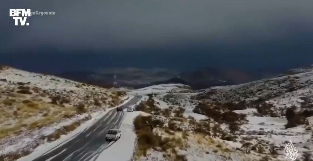 Κακοκαιρία: Στη δίνη χιονοπτώσεων η Ευρώπη – Στα λευκά πόλεις & χωριά