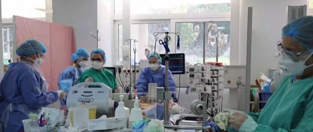 Κορωνοϊός: Ξεπέρασαν τους 500 οι διασωληνωμένοι – Μεγάλη διασπορά της βρετανικής μετάλλαξης