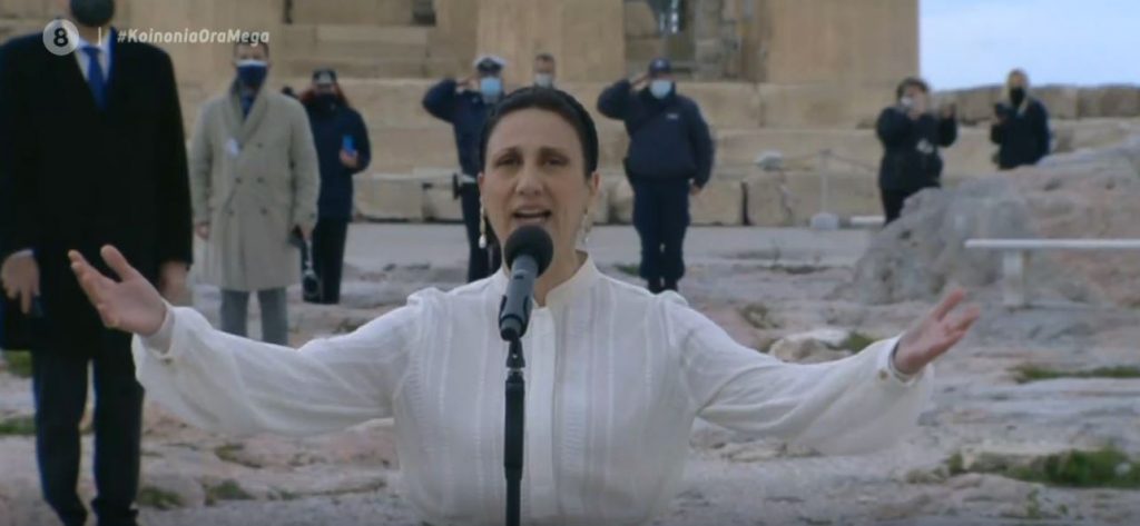 Αναστασία Ζαννή: Η φωνή που «μάγεψε» ψάλλοντας τον Εθνικό Ύμνο μιλάει στο MEGA 