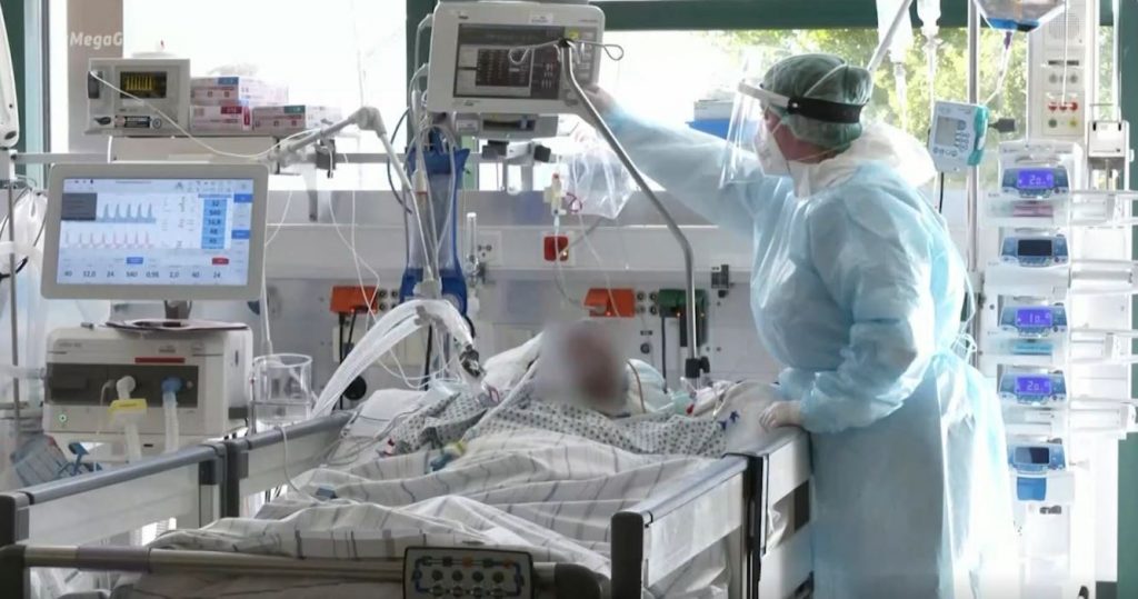 Κορωνοϊός: «Βράζει» η Αττική με 2.097 κρούσματα – Στο «κόκκινο» και η Θεσσαλονίκη