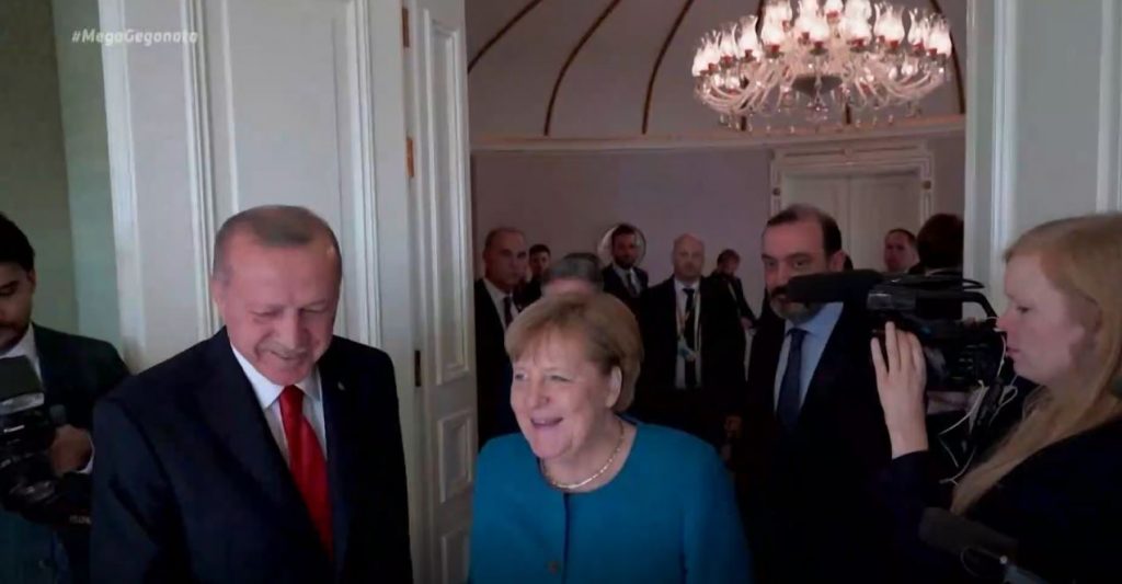 Ελληνοτουρκικά: Νέα επίθεση Ερντογάν στην Ελλάδα στον απόηχο της επικοινωνίας του με την Α. Μέρκελ