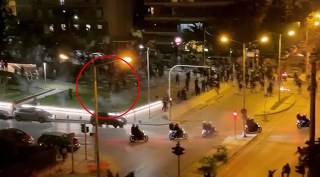 Στον εισαγγελέα οι συλληφθέντες για την επίθεση στον αστυνομικό