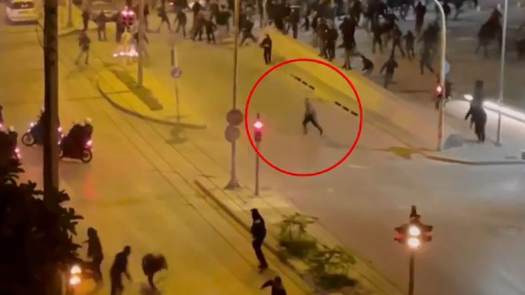 Άλλοθι με βίντεο από την Ελευσίνα παρουσιάζει ο «Ινδιάνος»