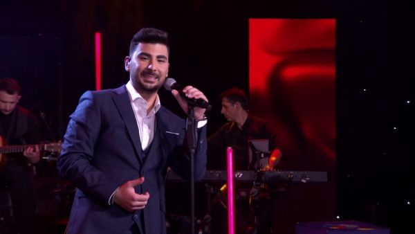 Kwnstantinos Pantelidhs Oso Pio Pshla Ftasw Toso Pio Konta Ston Pantelh In Gr