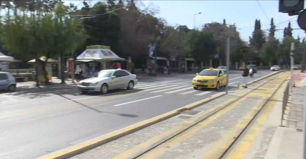 Lockdown: Άφαντα τα μπλόκα της ΕΛ.ΑΣ για την τήρηση των μέτρων στο λεκανοπέδιο