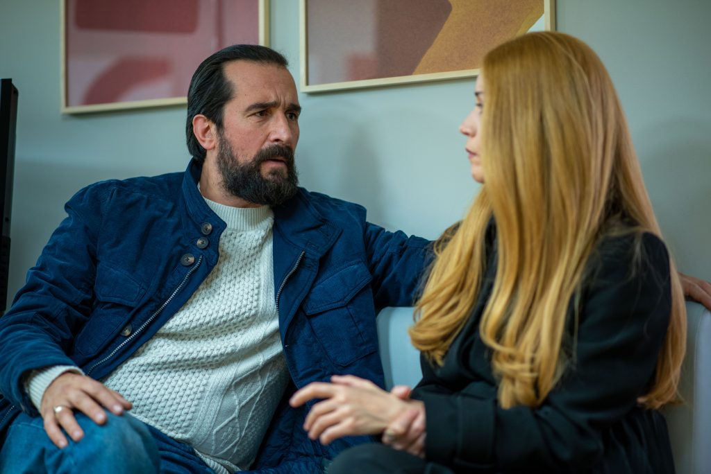 ΕΞΑΨΗ : Ποιοι έρχονται επικίνδυνα κοντά και ποιοι συγκρούονται (spoiler)