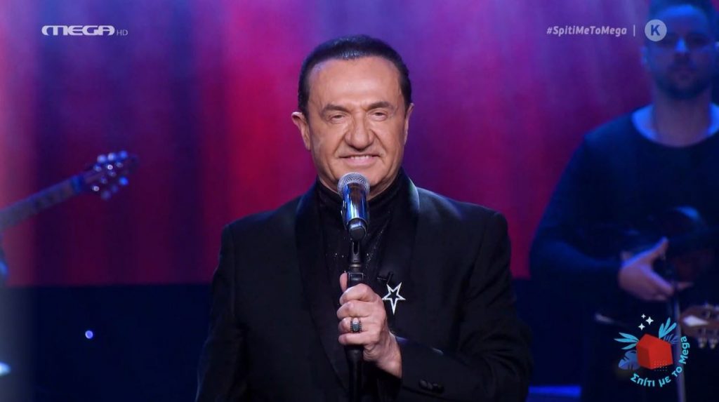 Σπίτι με το MEGA: Με το θρυλικό «Εγώ δεν είμαι εγώ» ξεκίνησε η βραδιά με τον Λευτέρη Πανταζή