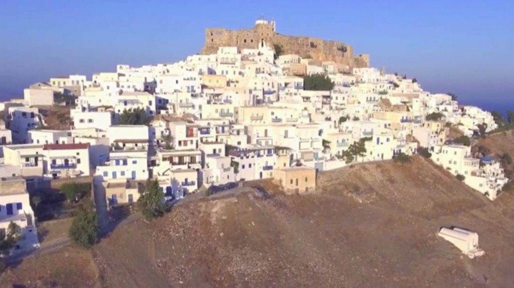 Από νησί covid-free, στο «βάθυ κόκκινο» η Αστυπάλαια