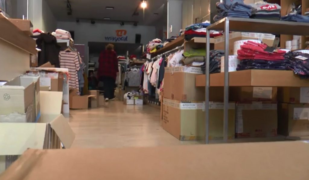 Μέτρα για όσους δεν ανοίξουν ανακοινώνει η κυβέρνηση