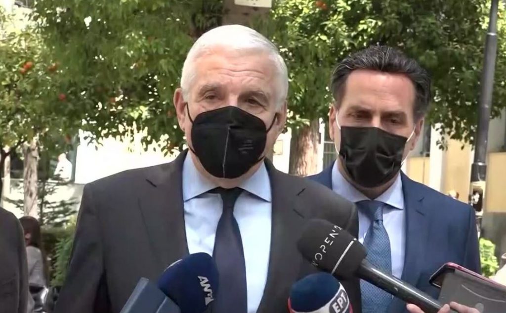 Γιάννος Παπαντωνίου: Απολογείται και πάλι για τις έξι φρεγάτες